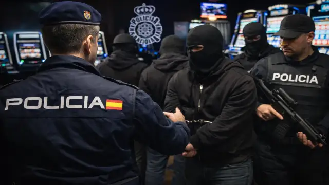 Espagne : la Police Nationale démantèle un gang spécialisé dans le braquage des salles de jeux d’argent